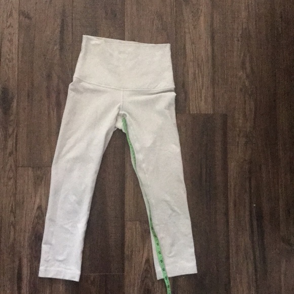 Lulu Leggings - Picture 3 of 3